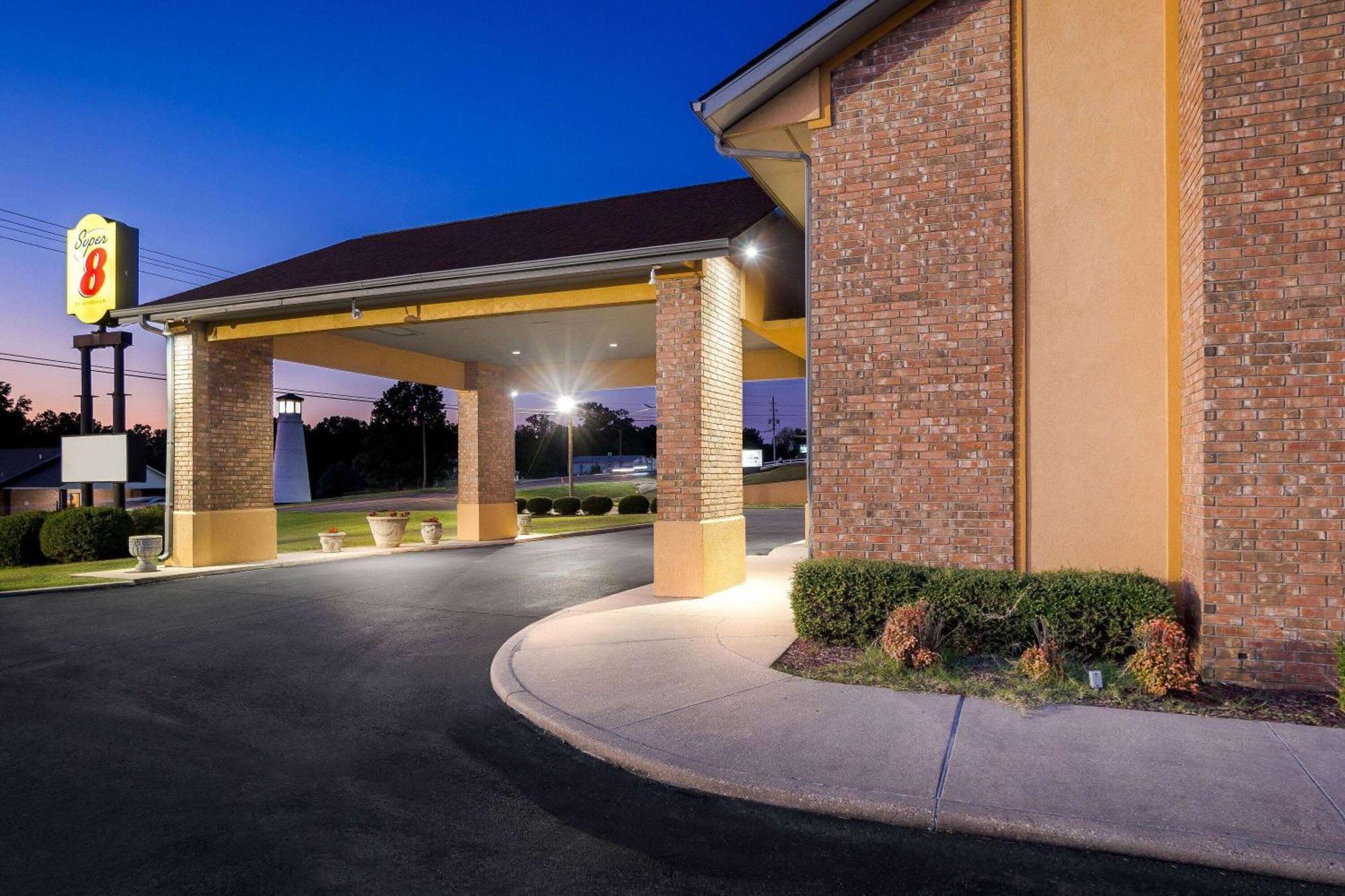 Super 8 By Wyndham Paragould Hotel Exterior photo