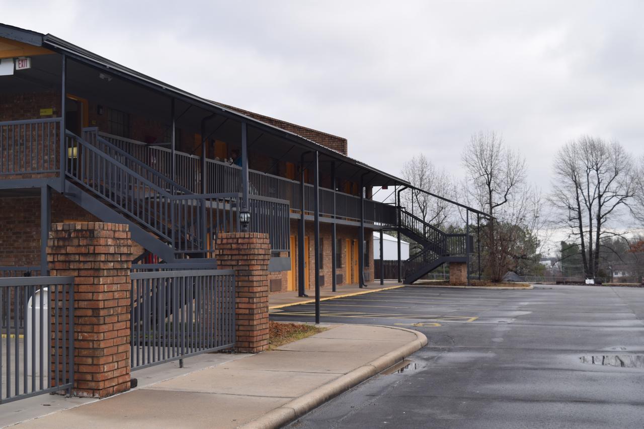 Super 8 By Wyndham Paragould Hotel Exterior photo